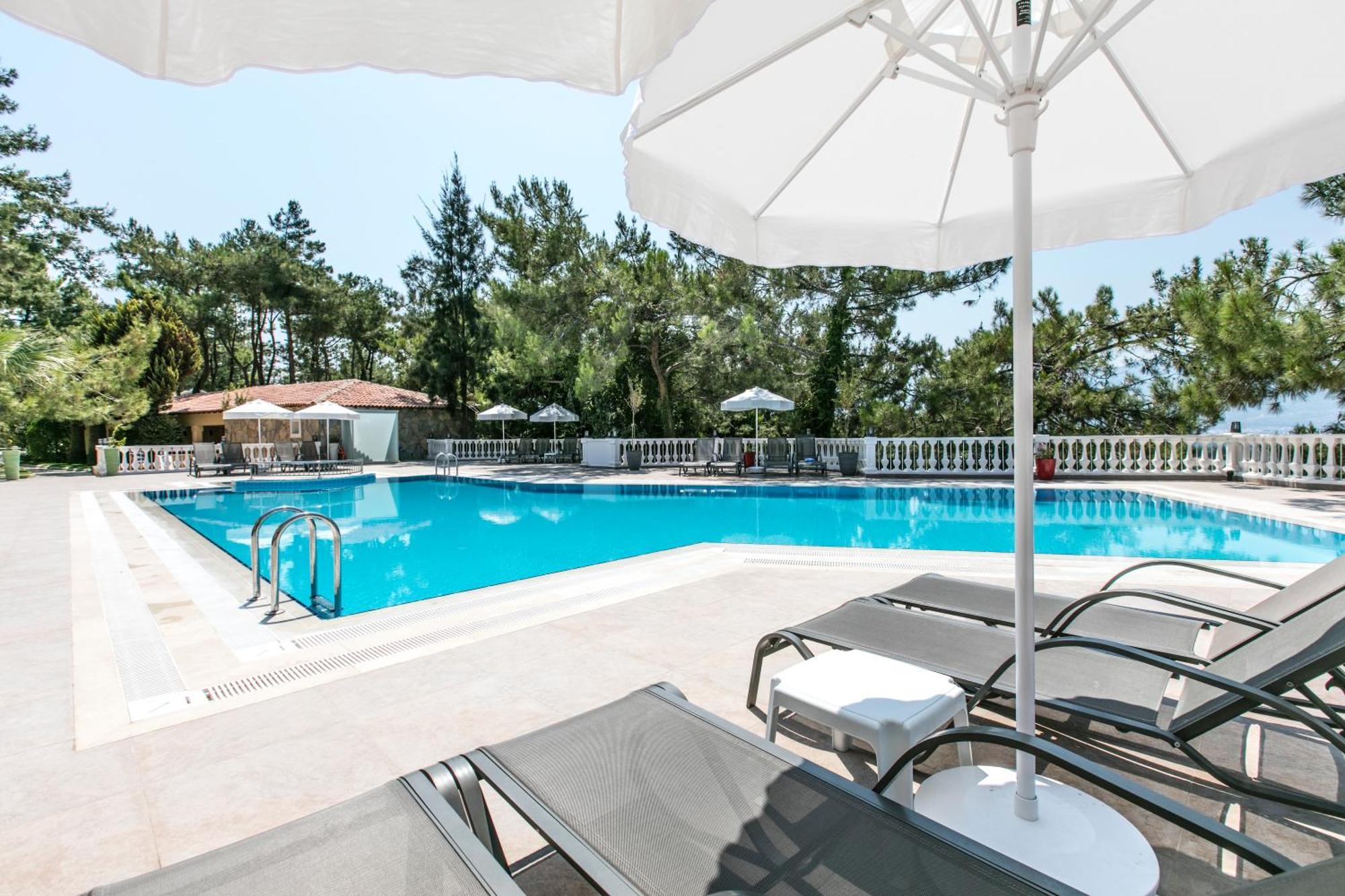 Pine Club Apart Hotel Kusadası Esterno foto