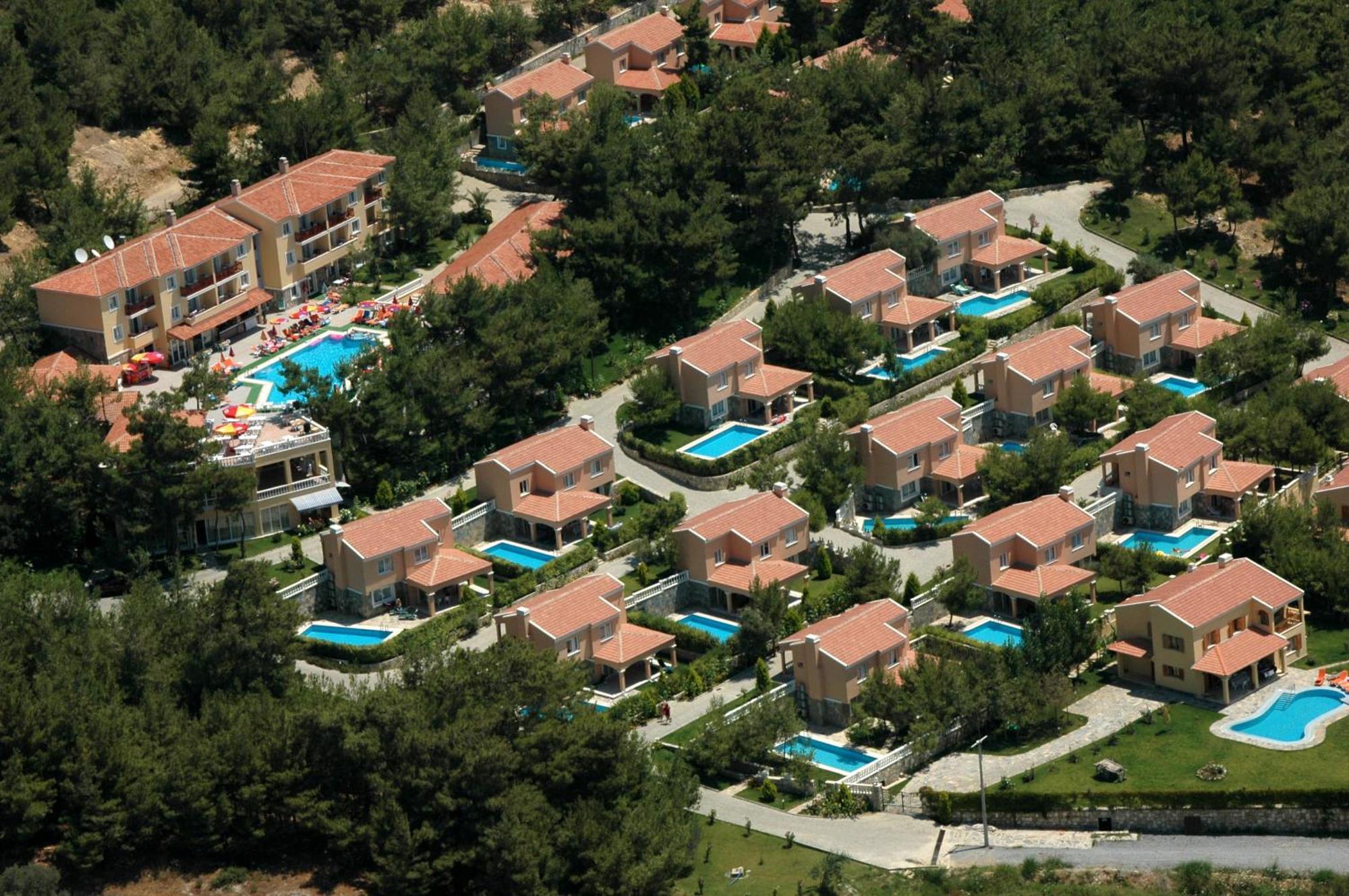 Pine Club Apart Hotel Kusadası Esterno foto