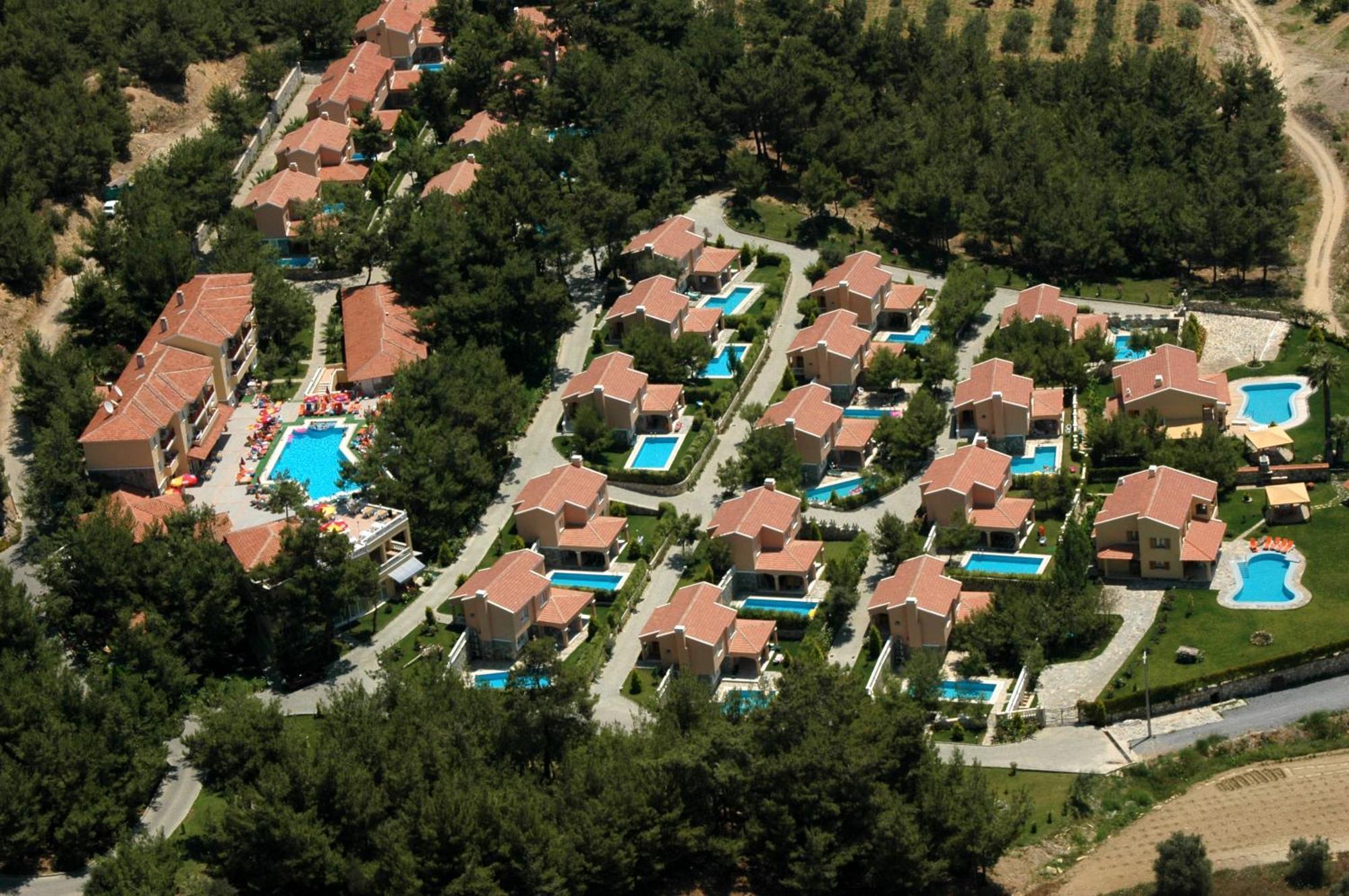 Pine Club Apart Hotel Kusadası Esterno foto